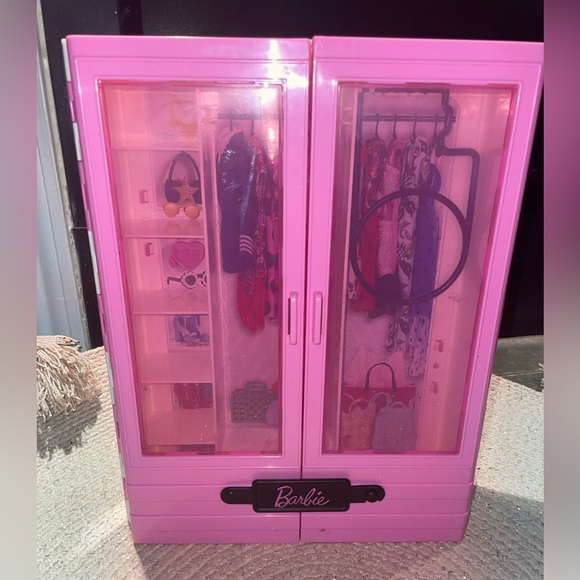 Barbie Fashionistas Ultimate Closet Accessory play set  dolls toy 2018 Mattel * - Picture 2 of 12